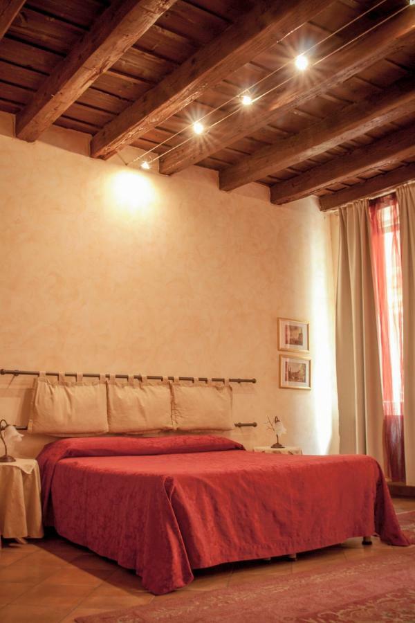 Bed & Breakfast Anfiteatro *